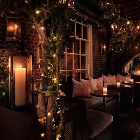 The Bloomsbury Hotel London Exterior photo The Ivy Temple Row