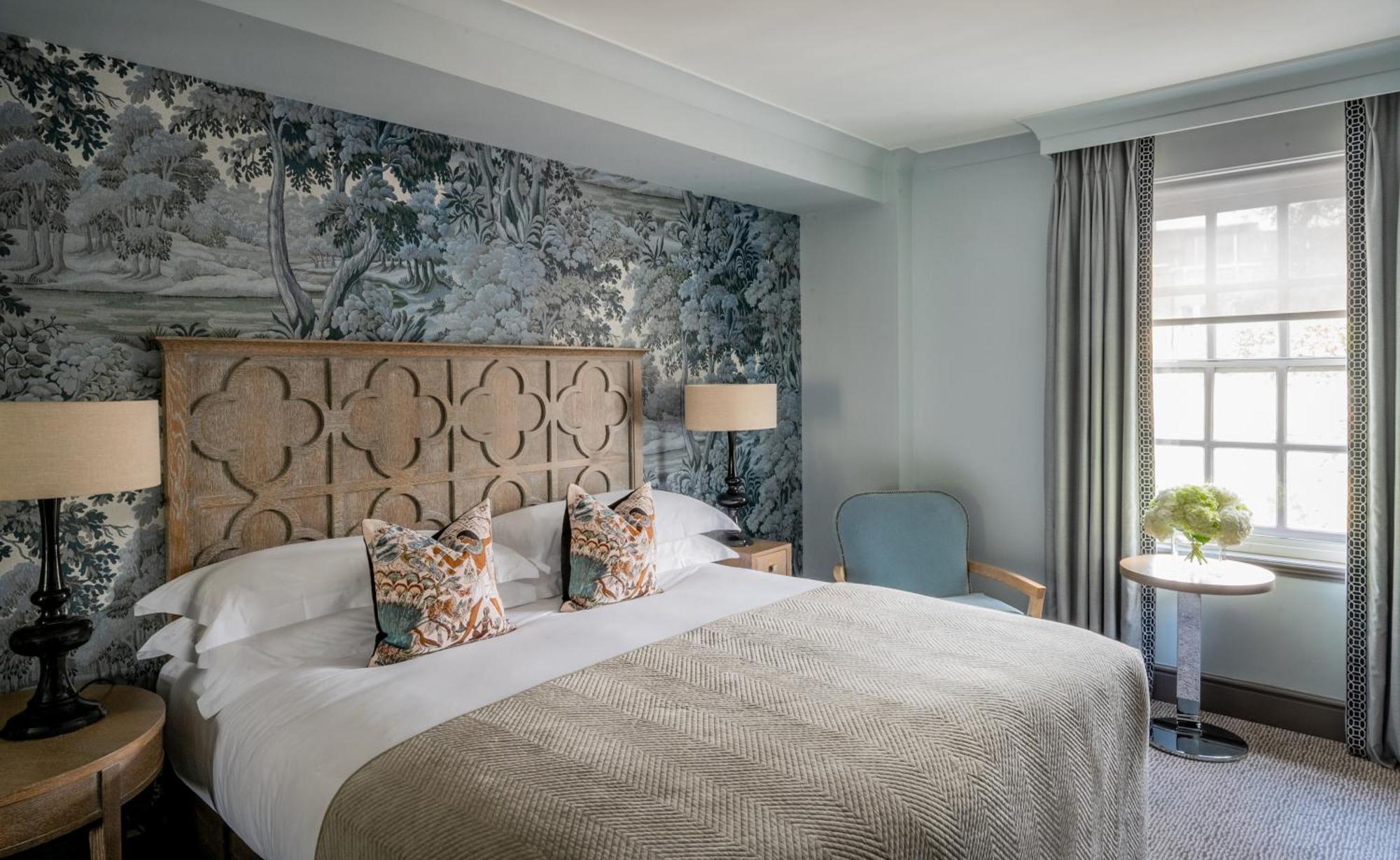 The Bloomsbury Hotel London Exterior photo A bedroom at The Ivy Collection