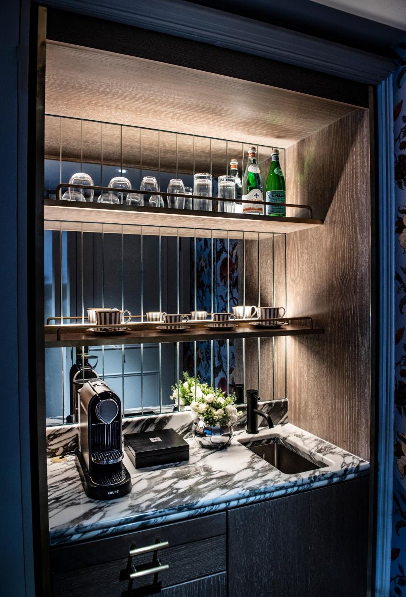 The Bloomsbury Hotel London Exterior photo A wet bar in a hotel room