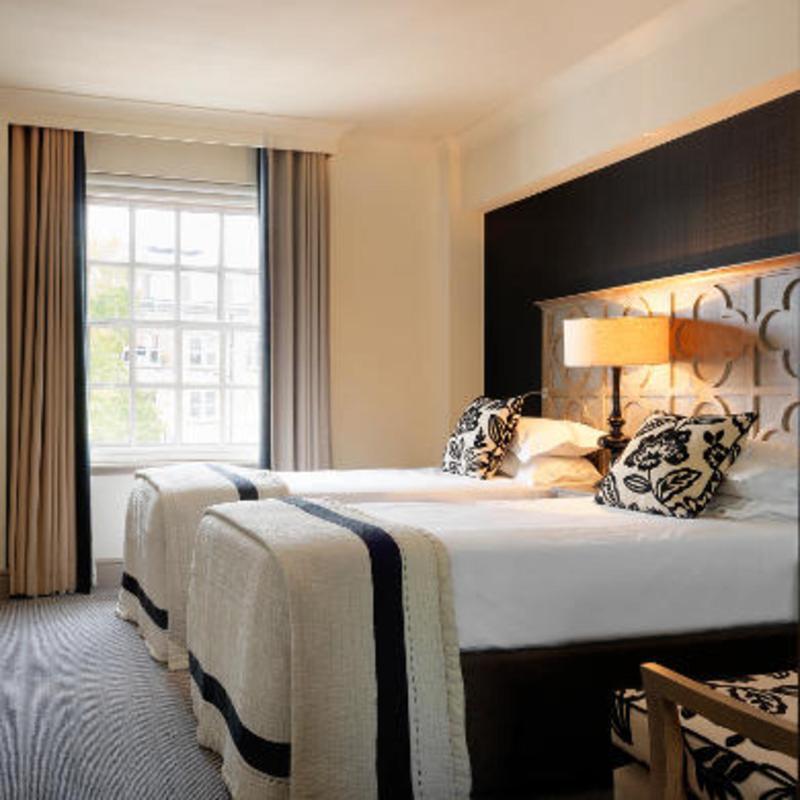 The Bloomsbury Hotel London Exterior photo A bedroom at the hotel